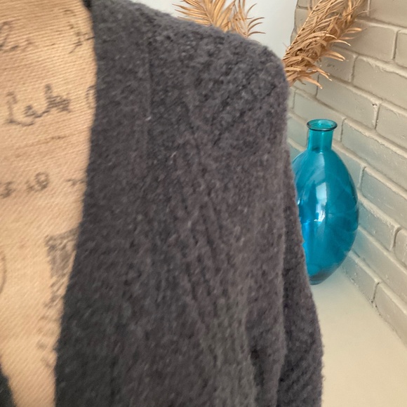 Anthropologie Moth Cardigan Cable Wool Alpaca Textured fisherman Sweater Gray M - Picture 3 of 14